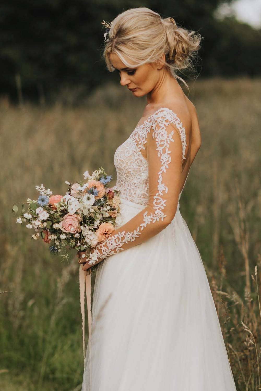 bridal-bouquet-country